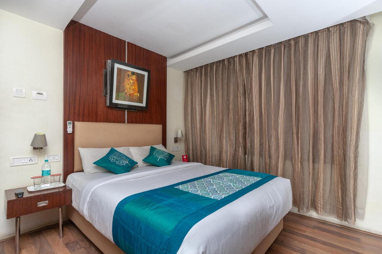 Capital O 1412 Hotel French Quarter Puducherry Exterior foto